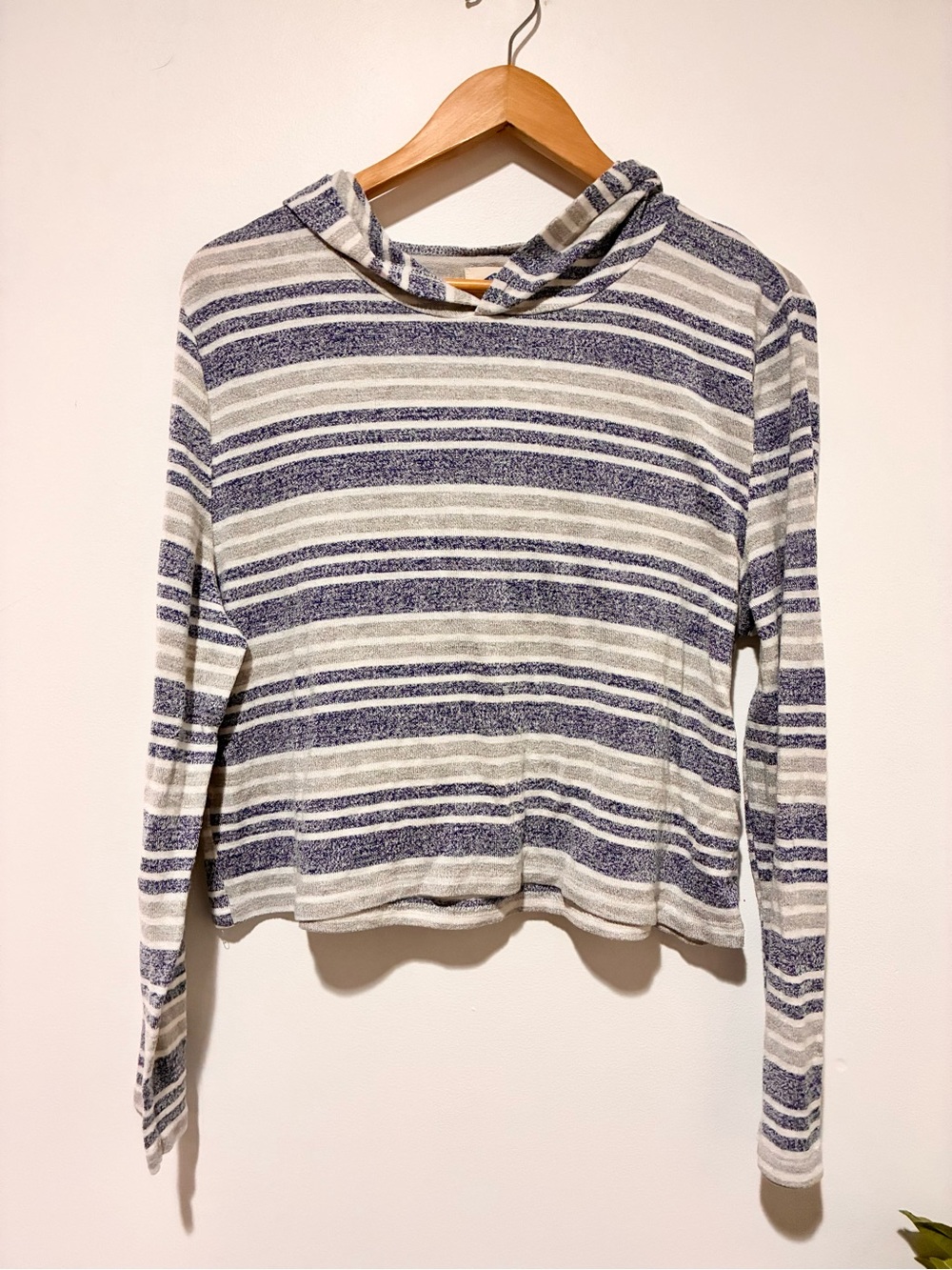 Sadie Robertson | Striped Hooded Long-Sleeve Top in Navy and Cream